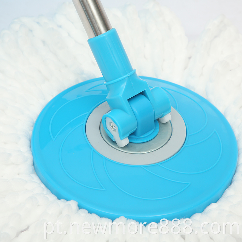 Spin Mop With 2 Microfiber Refills